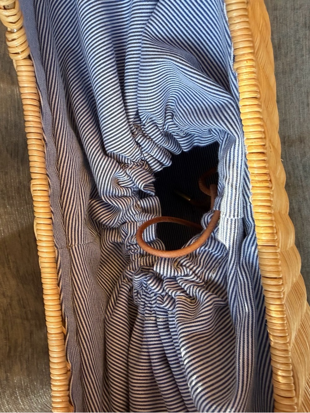J. McLaughlin Woven Shoulder Bag in Natural Tan - Picture 5 of 7